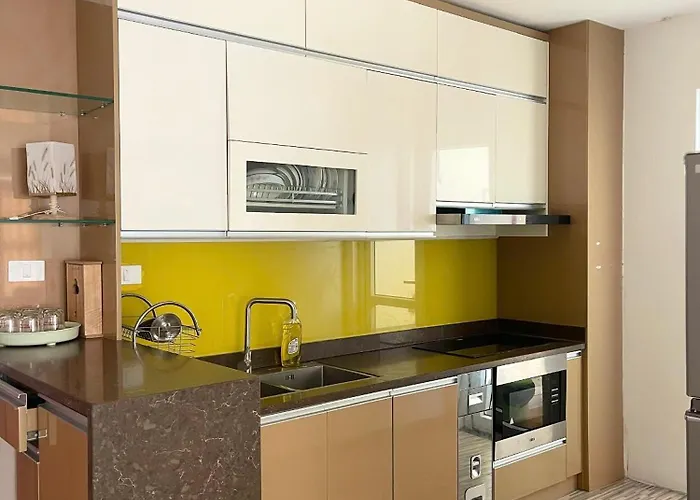 Dang - Apartment Ha Long